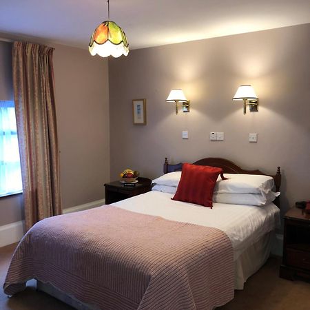 Tully'S Hotel Castlerea Eksteriør bilde