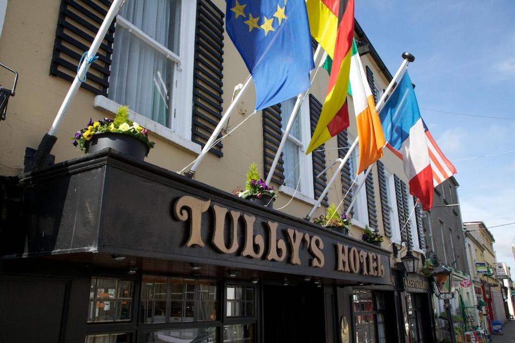 Tully'S Hotel Castlerea Eksteriør bilde