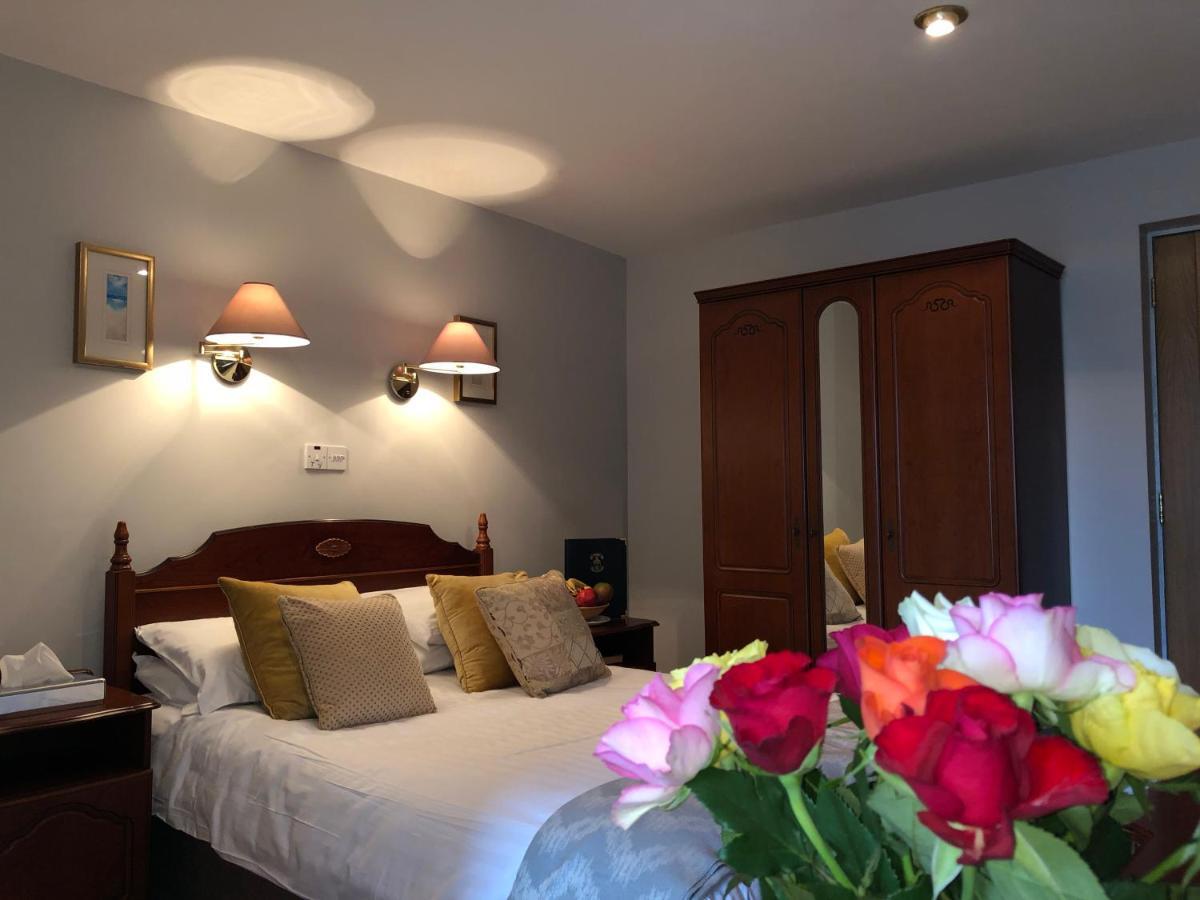 Tully'S Hotel Castlerea Eksteriør bilde